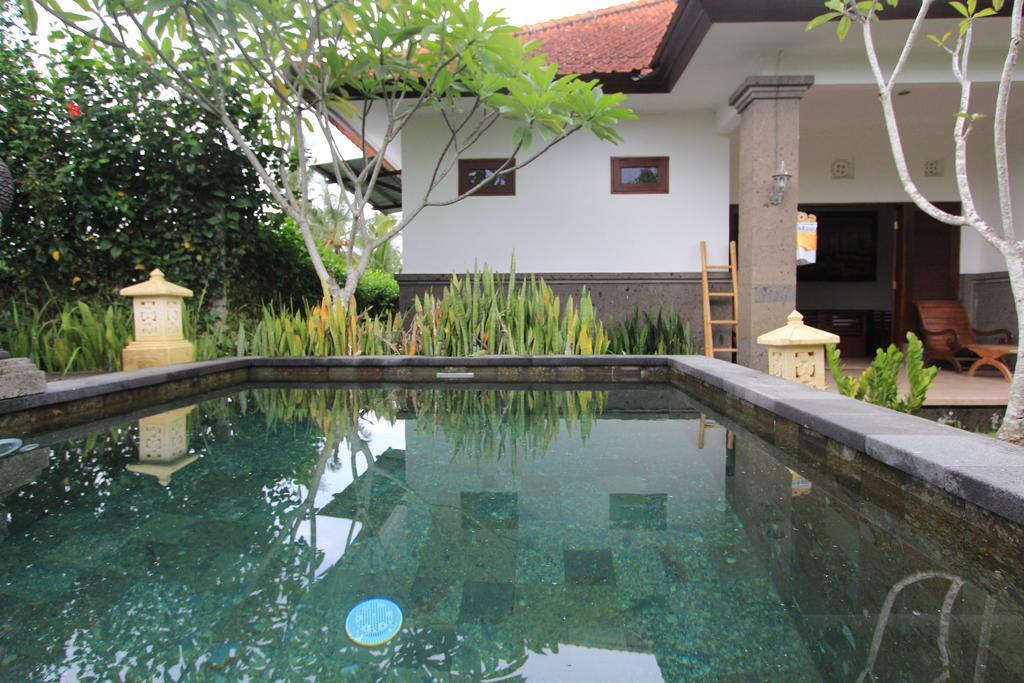 Graha Rusni Villa Ubud Buitenkant foto
